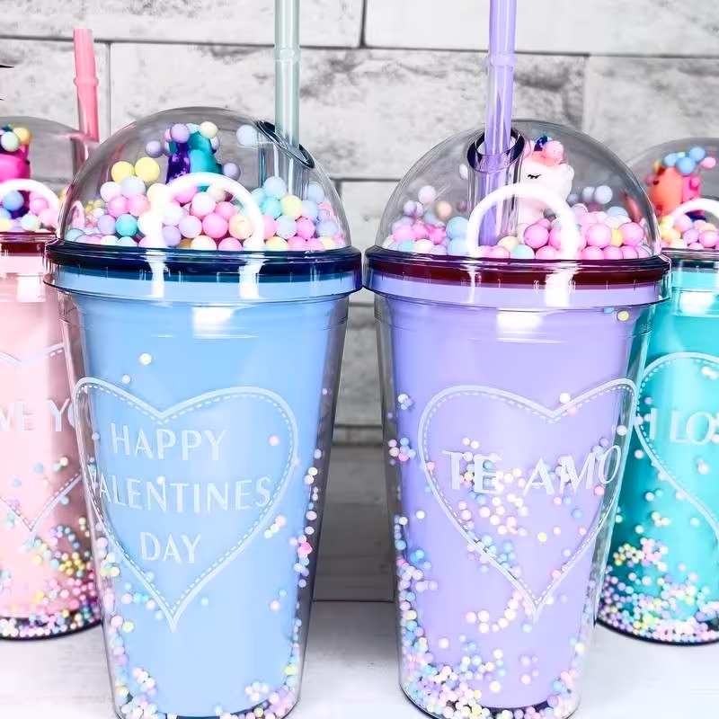 لیوان اسموتی رنگی طرح لاو