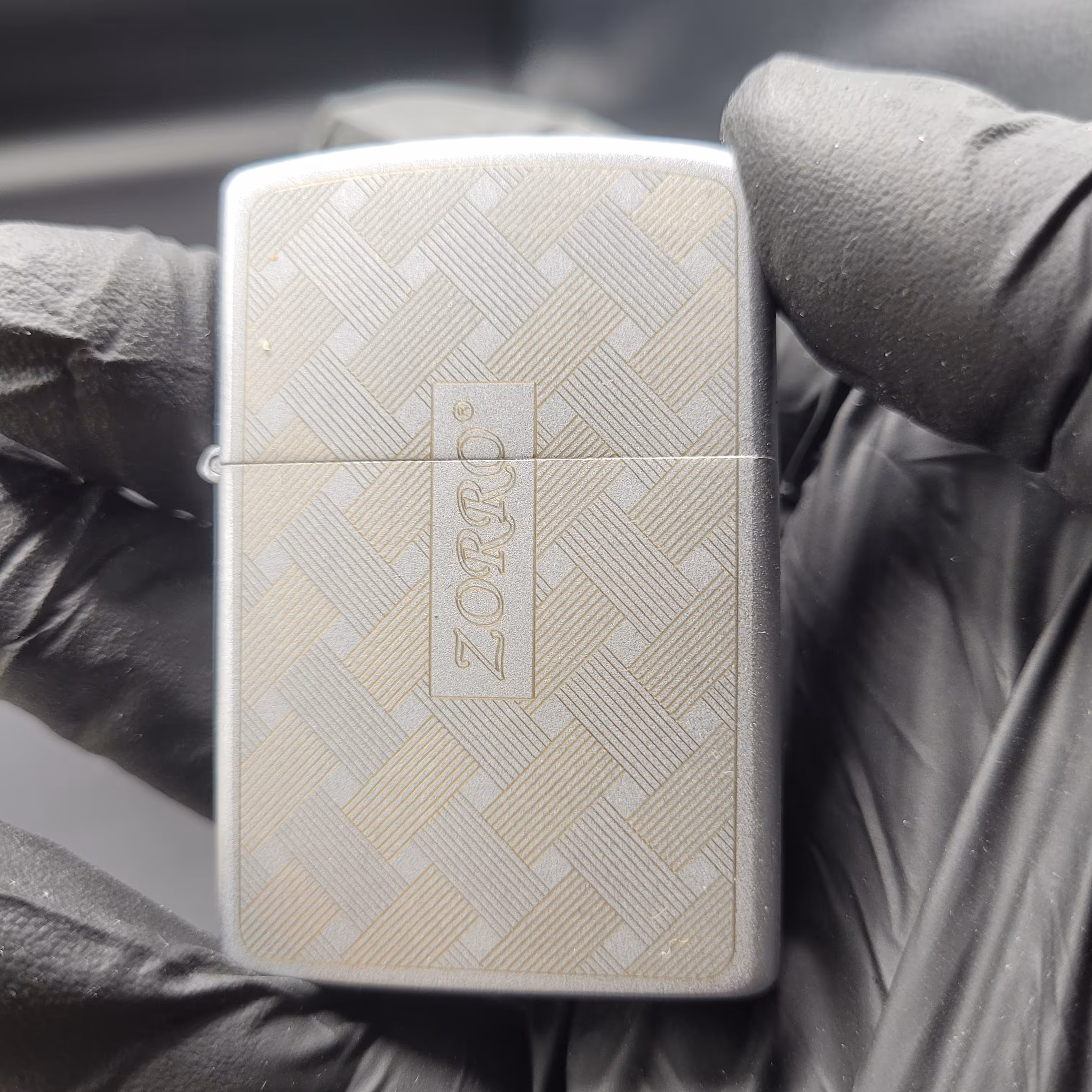 فندک بنزینی برند زورو نقره ای لوگو دار