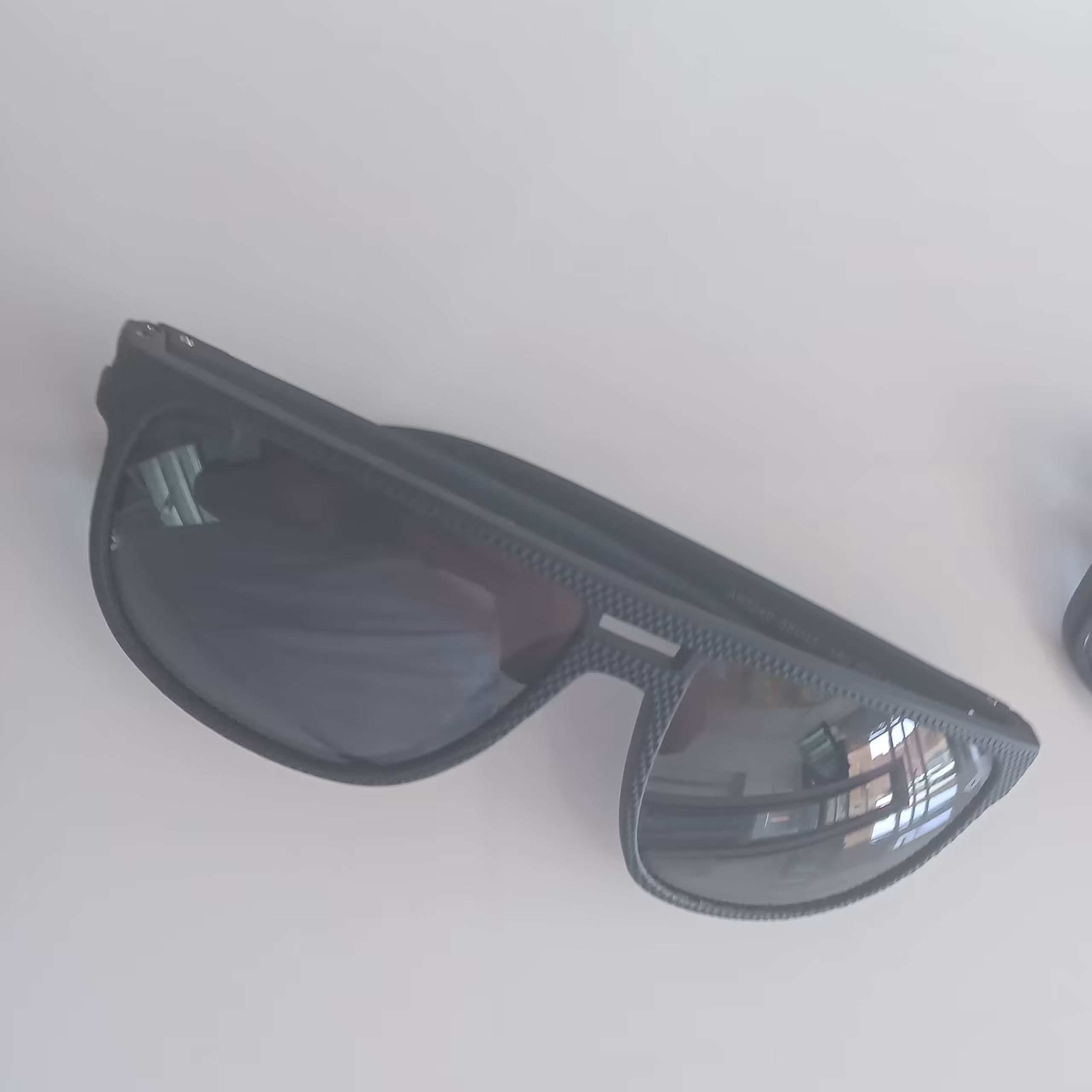 عینک آفتابی مردانه کائوچو 