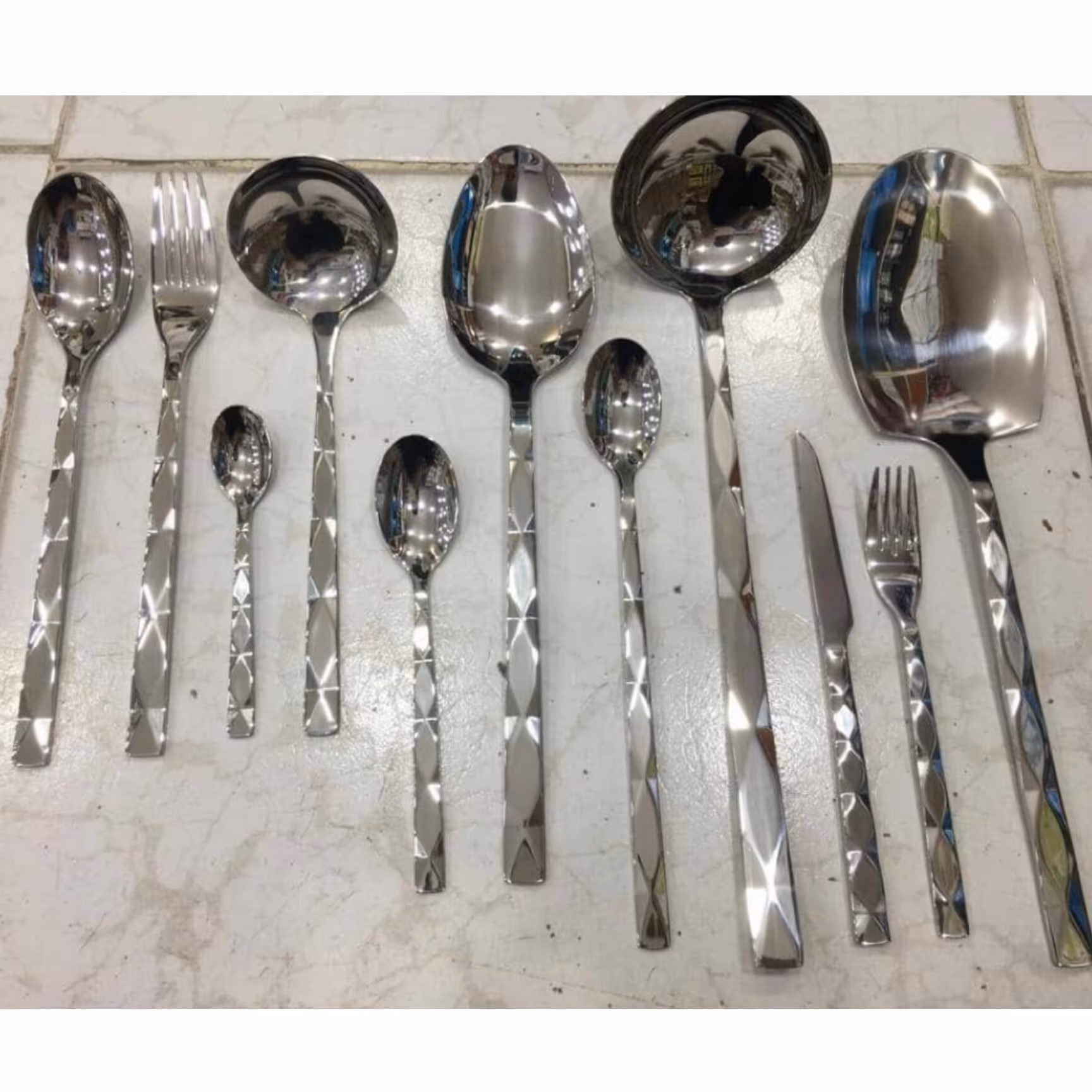 سرویس قاشق چنگال یونیک 120 پارچه دهانه اروپایی استیل نگیر کد 334