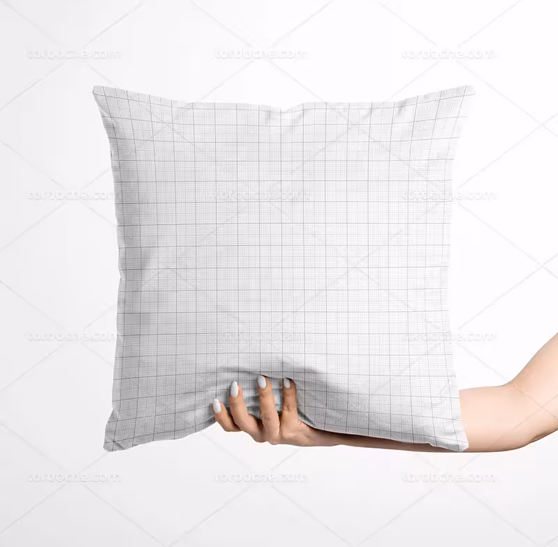 موکاپ کوسن مبل در دست | گرافیک با طعم تربچه