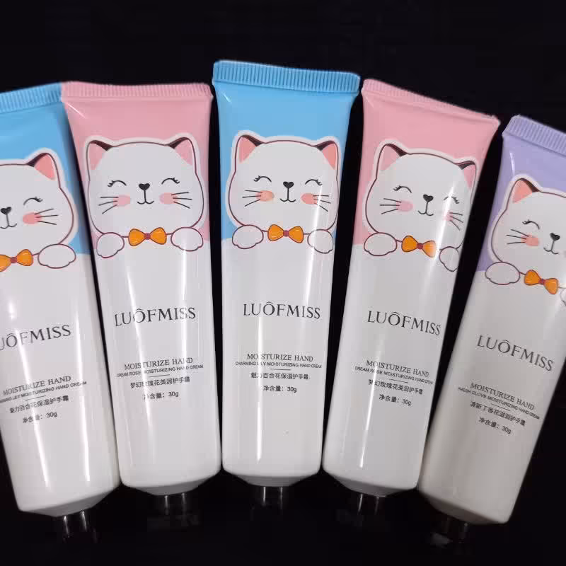 کرم دست وصورت گربه ای