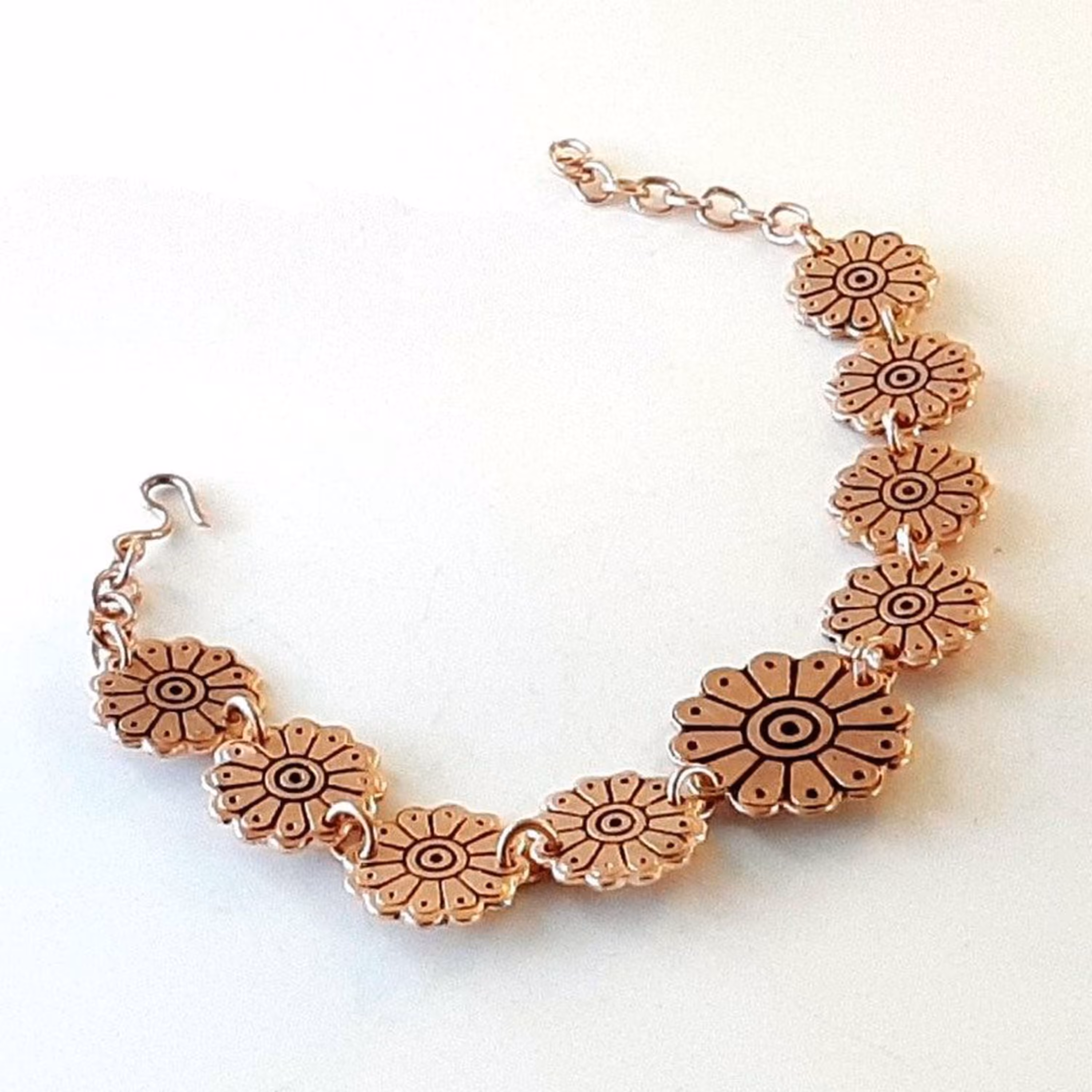 دستبند  یه گل لوتوس کد JW127