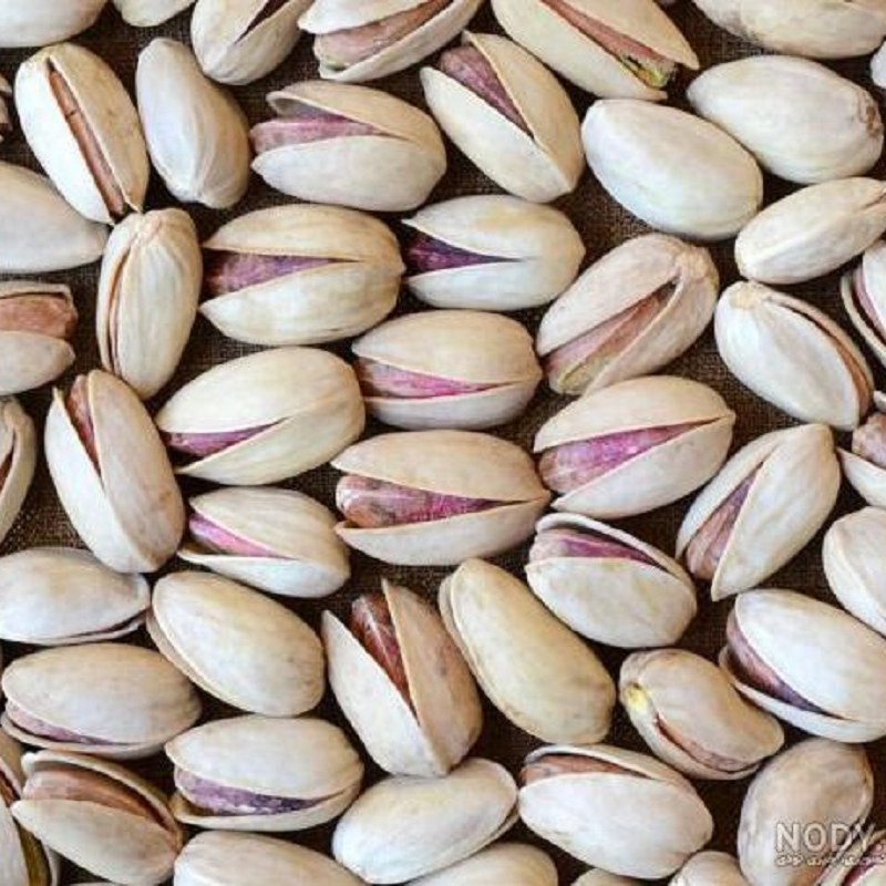 پسته احمدآقایی خام درجه 1 هر 50 گرم