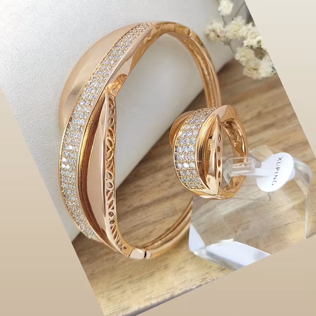 ست دستبند و انگشتر 