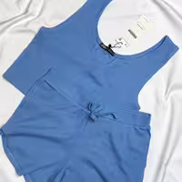 ست تاپ و شلوارک