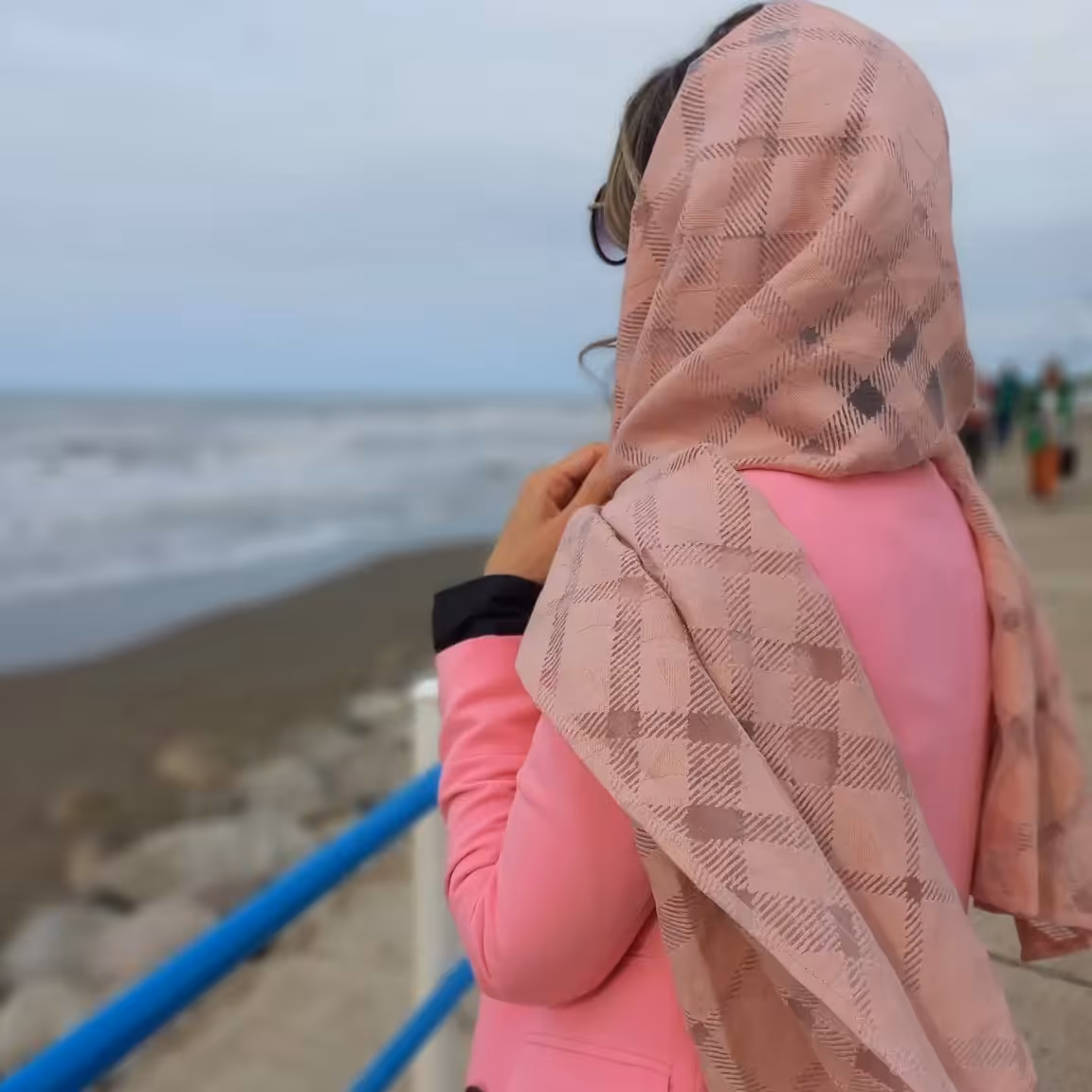 شال گلبهی حریر ترک 