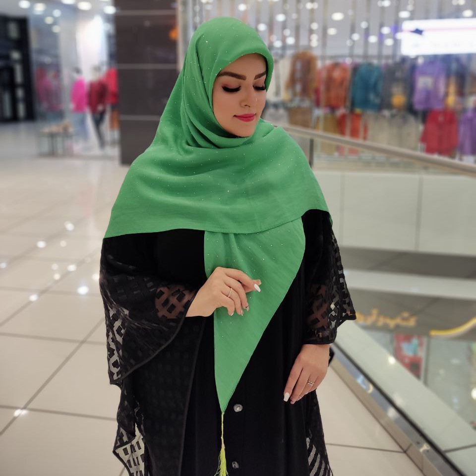 روسری نخی نگینی قواره 135 رنگ سبز ارسال رایگان