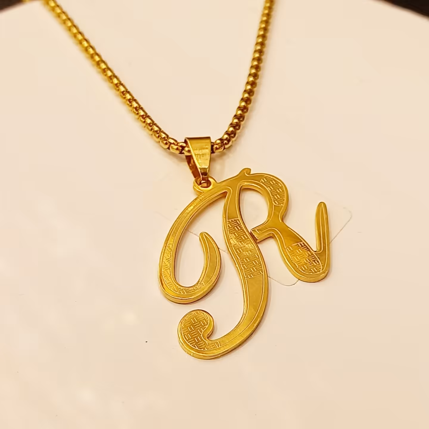 گردنبند حرفRطلایی