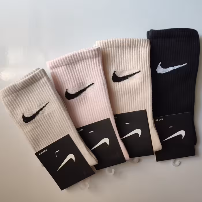 جوراب نایکی نیم ساق   نخ پنبه  فری سایز تا 42     