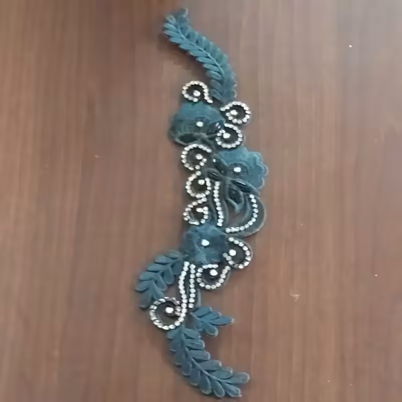 اپلیکه سبز 1 عدد