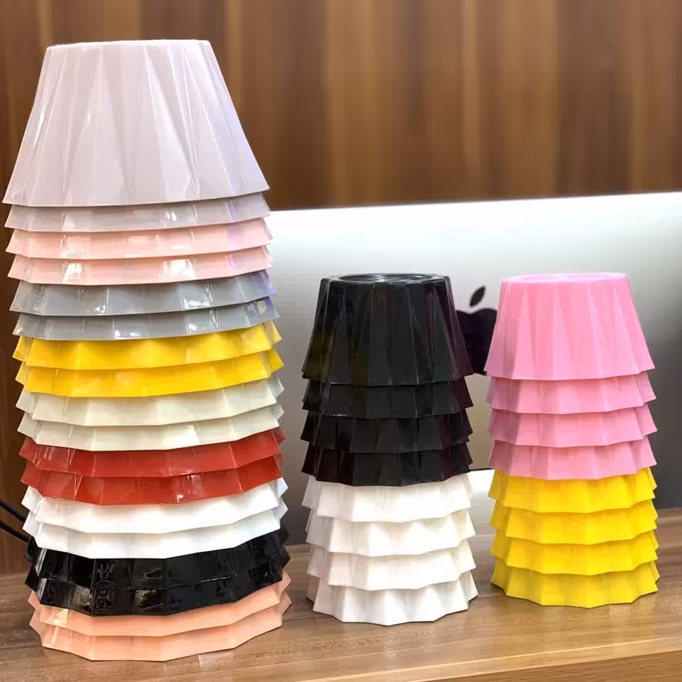 باگر کیک کوچک و بزرگ