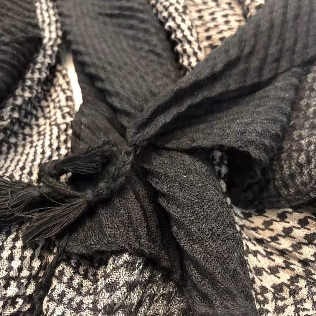 
شال پلیسه وارداتی
شال نخ پنبه 
کیفیت بینظیر 