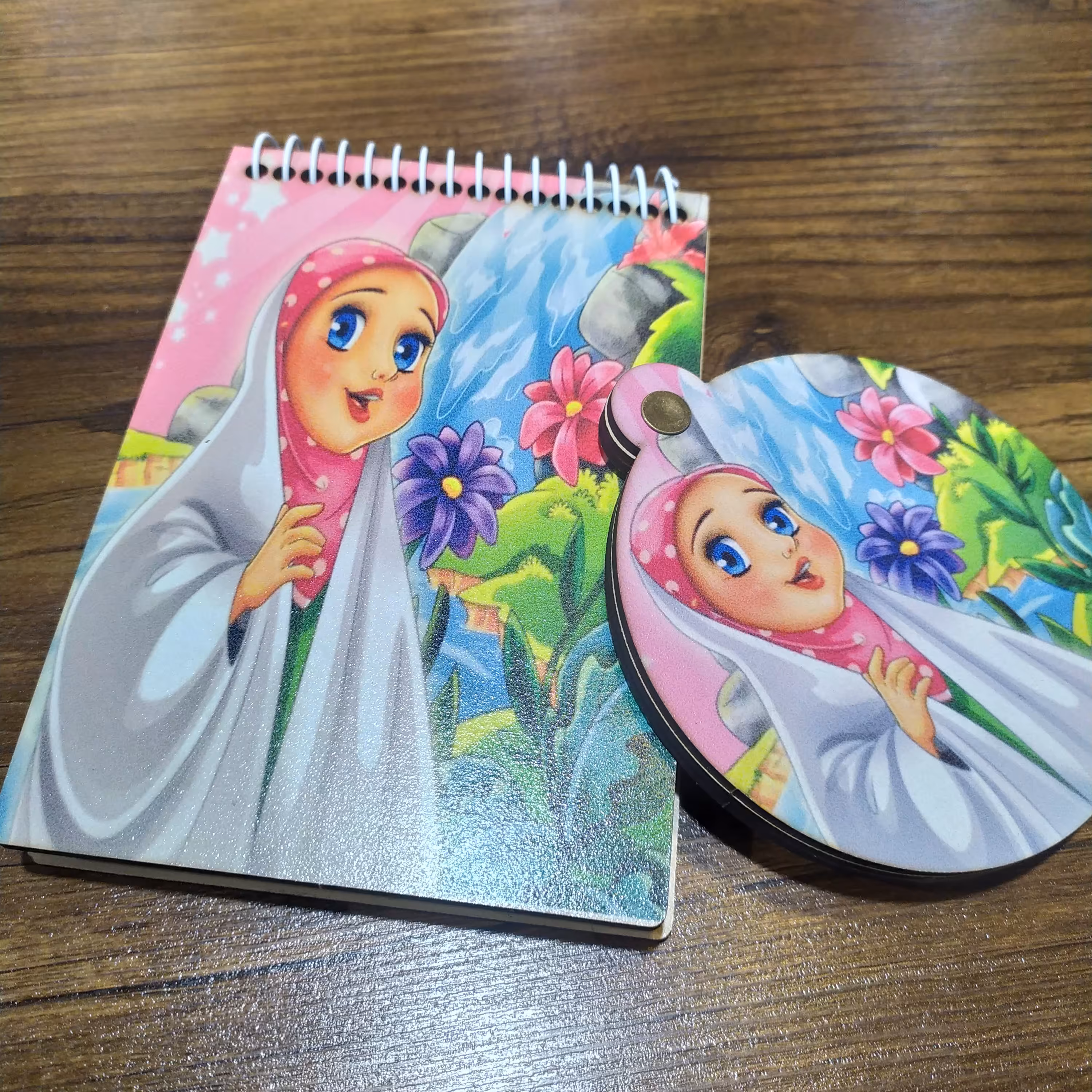 ست دفترچه . آیینه چوبی دختر بهشتی. هدیه‌ای زیبا  برای جشن تکلیف 