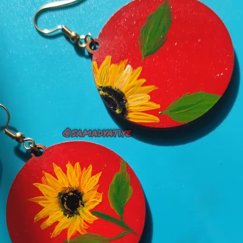 گوشواره چوبی