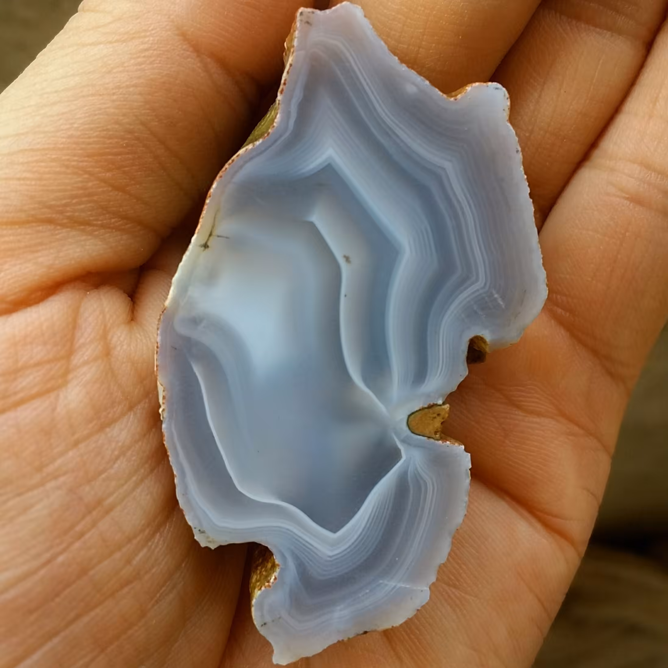 اسلایس سنگ راف عقیق سلیمانی سه بعدی خارق العاده بینظیر 100 در 100 طبیعی شاهکاار خلقت دیدنی
با قابلیت ساخت چند نگین محشر