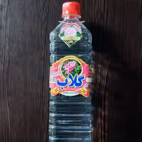 گلاب معمولی یک لیتری محصولی از گل و گلاب گلستانه کاشان 