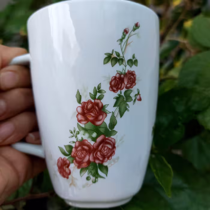 لیوان گلسرخی  چینی 