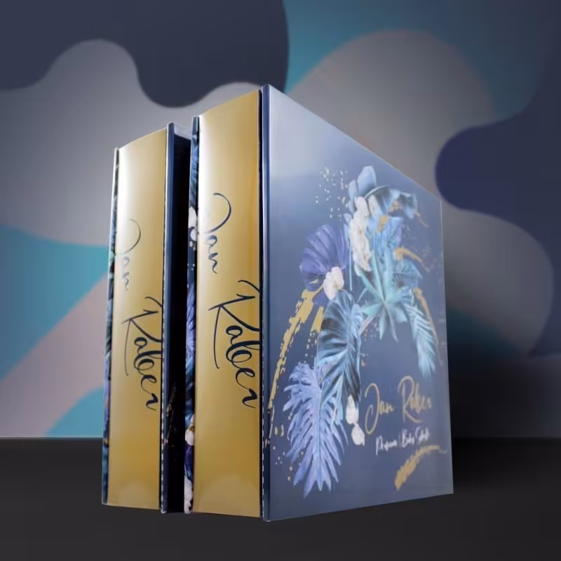 ادو پرفیوم زنانه جانرابر مدل بلک اوپیوم
یک ادکلن 50میل به همراه بادی اسپلش25میل
