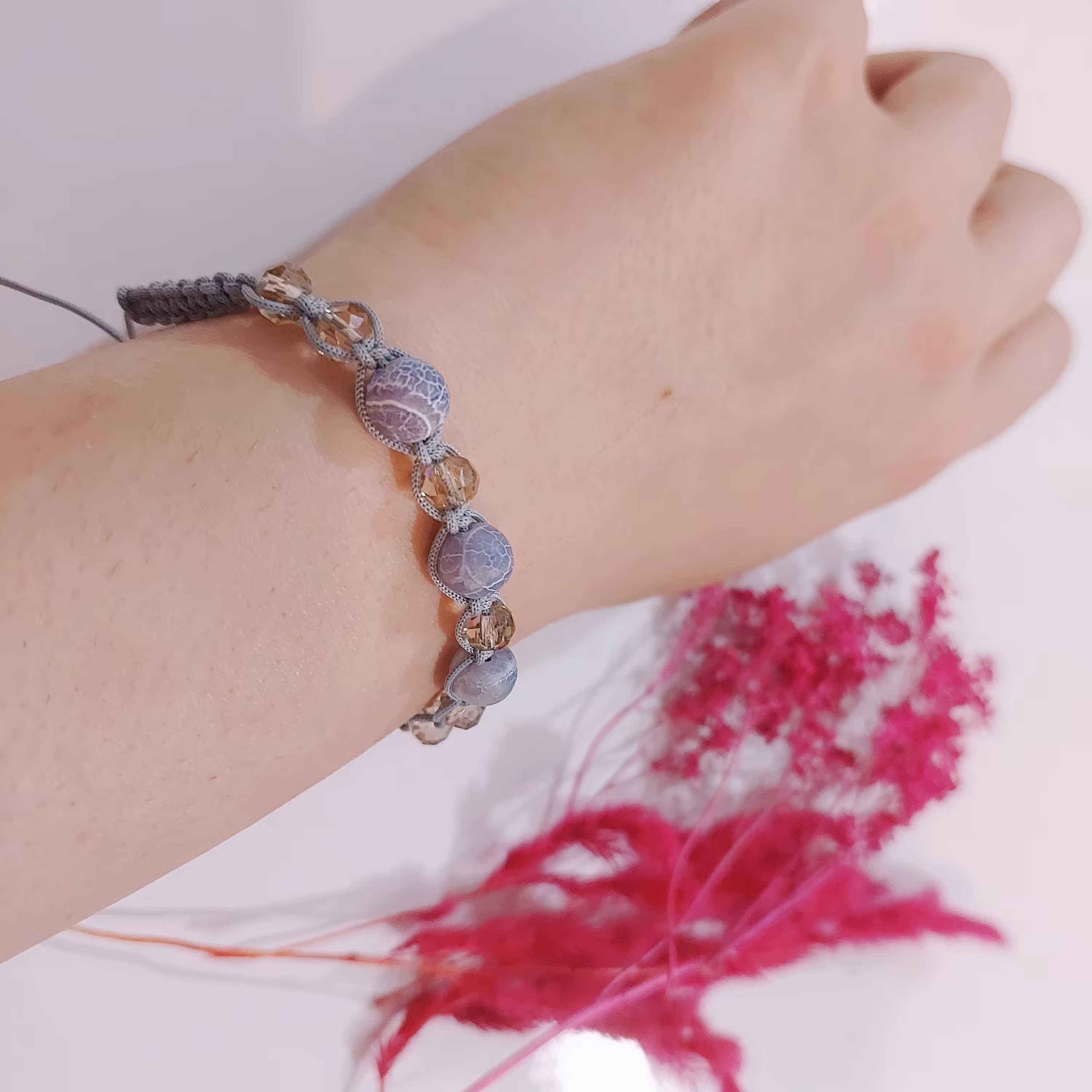 دستبند ( عقیق مکزیکی همراه با کریستال)