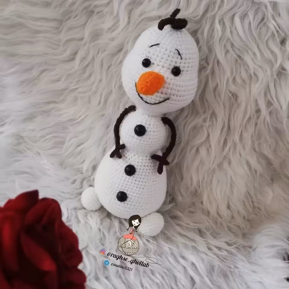 شخصیت کارتونی  بافتنی اولاف