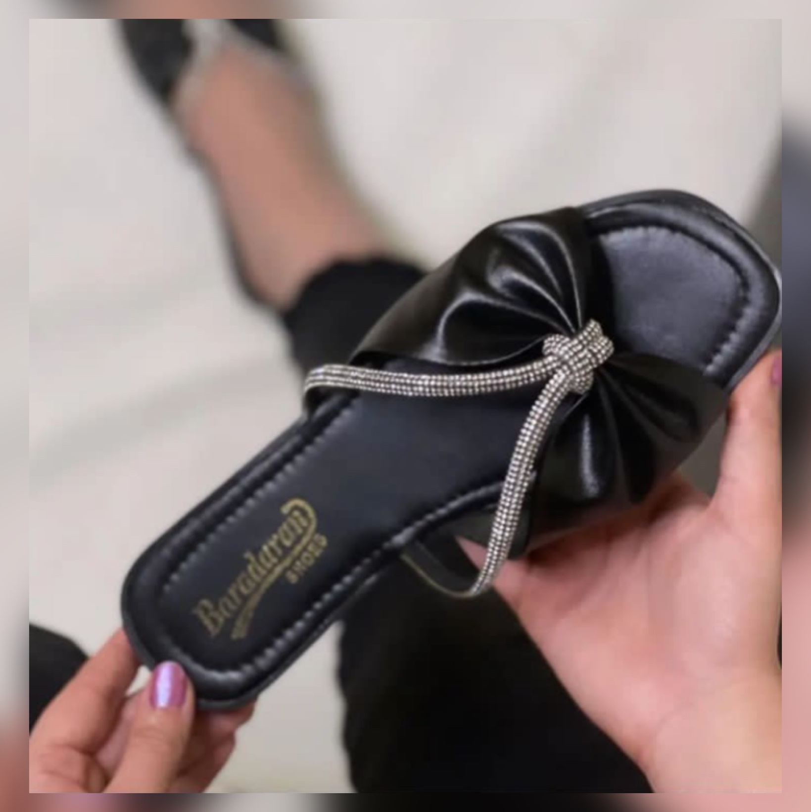 صندل تخت مشکی زنانه