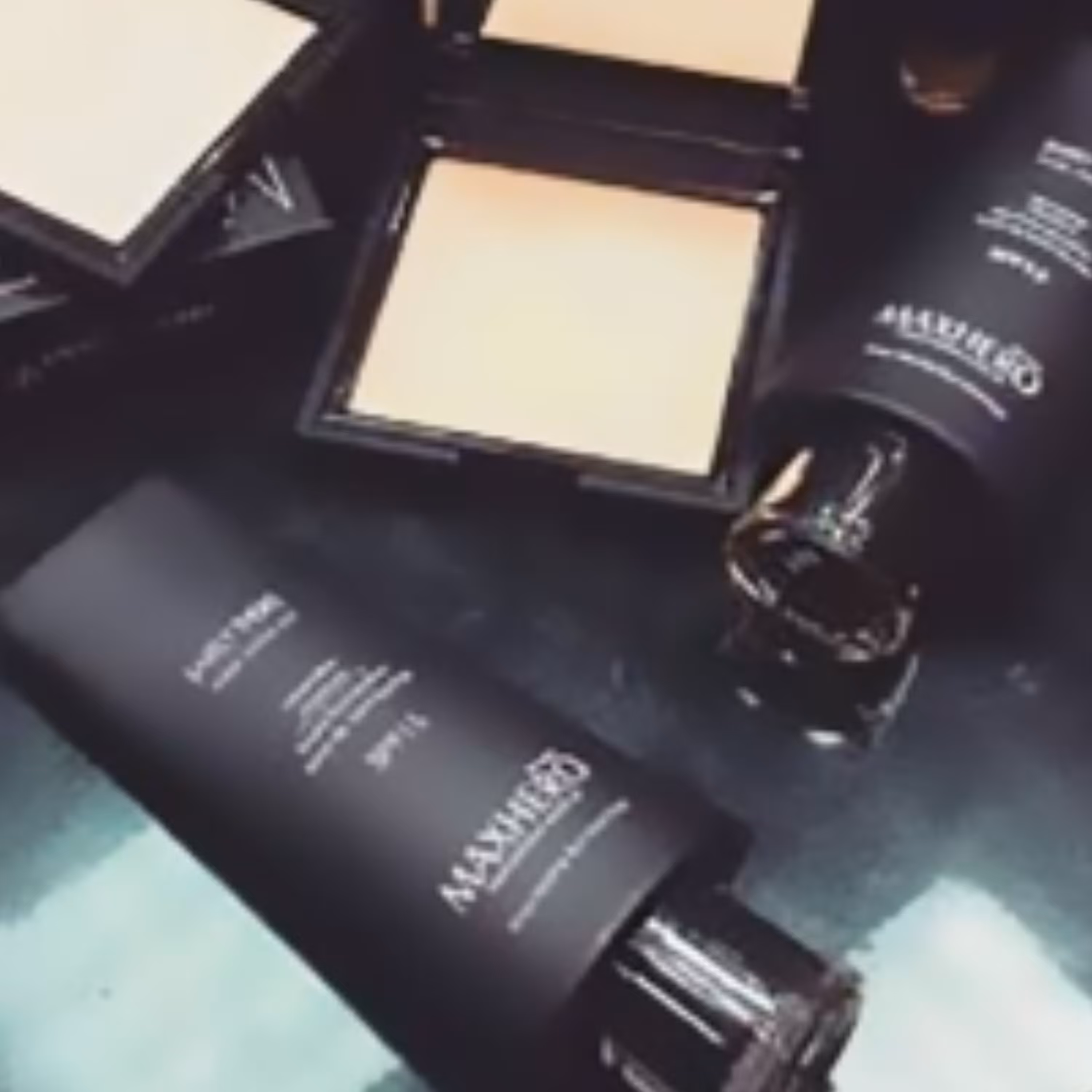 کرم پودر کاور بالا مکس هیرو با spf 15