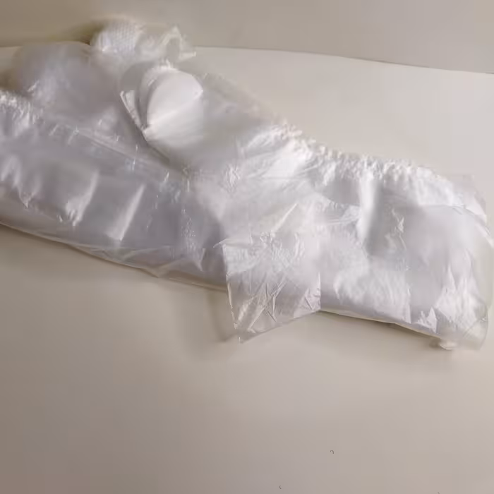 دستکش یکبار مصرف جمیل، جنس بسیار با کیفیت،قابل استفاده در منزل و کلیه امور بهداشتی که نیاز به دستکش دارند.