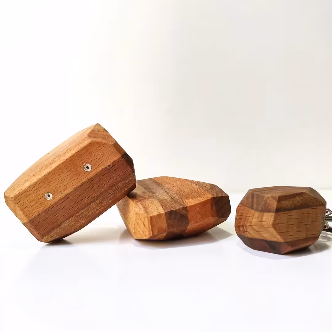 صخره های چوبی بازی تعادلی  با چوب 