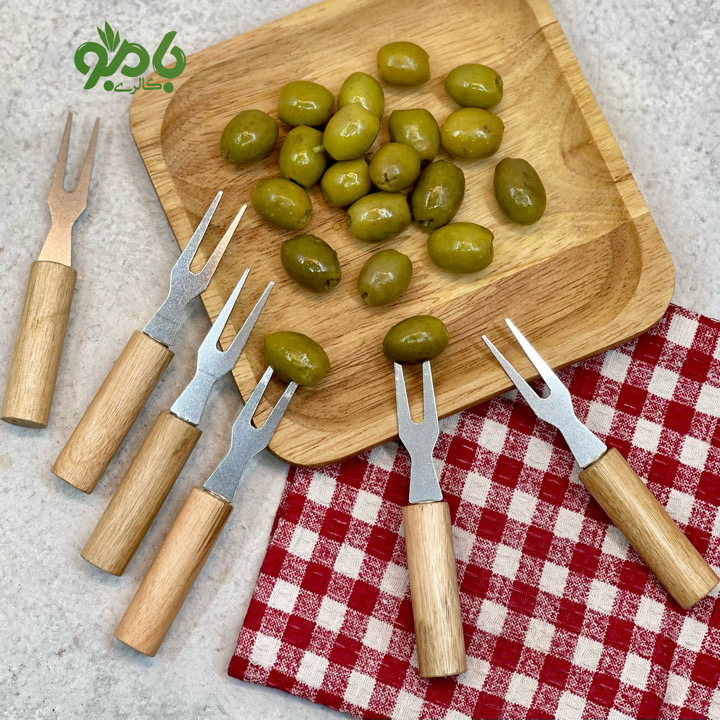 چنگال زیتون خوری دسته چوبی