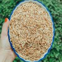  یک کیلو رشته محلی پلویی بو داده شده