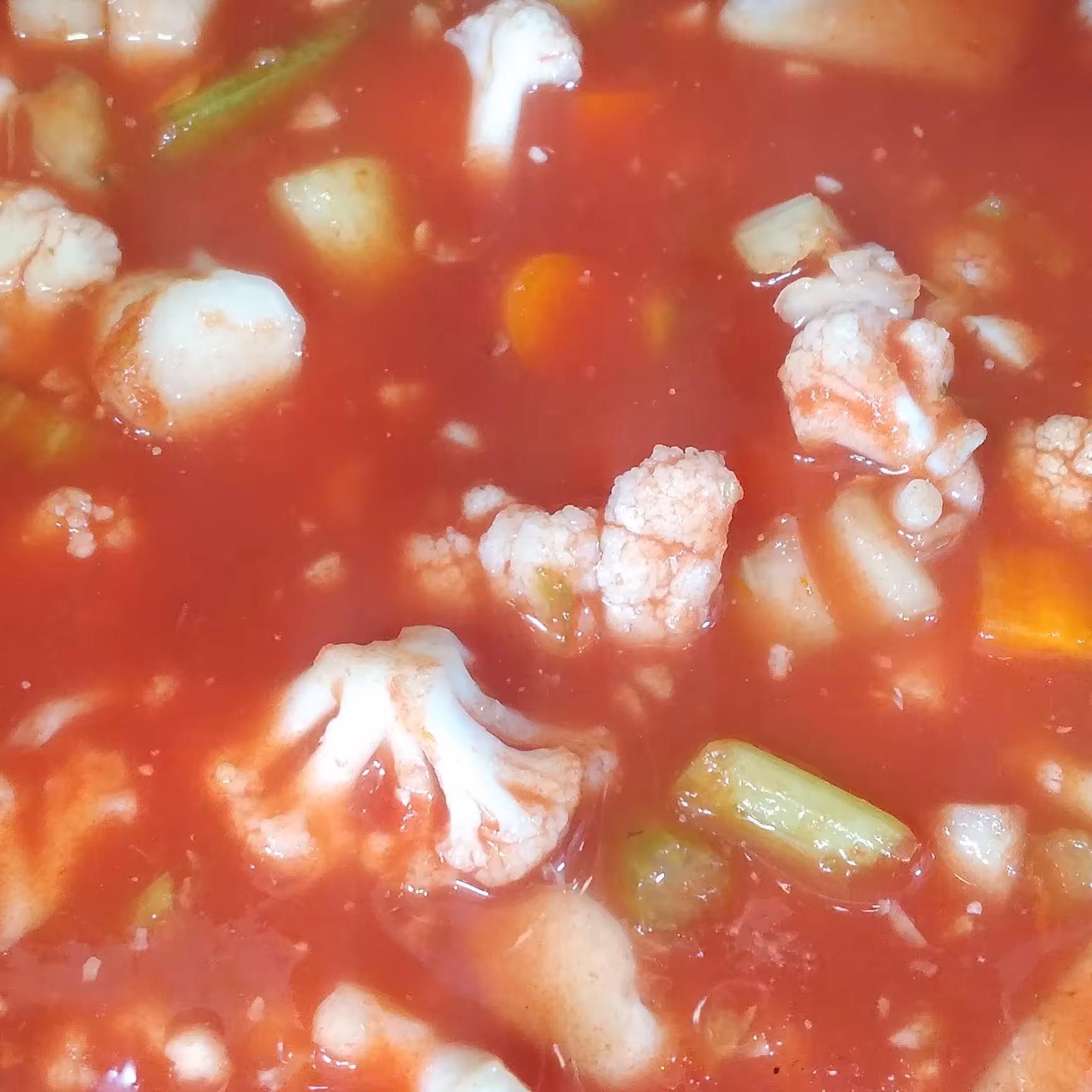 ترشی آب گوجه ( 10 کیلویی ) به قیمت عمده