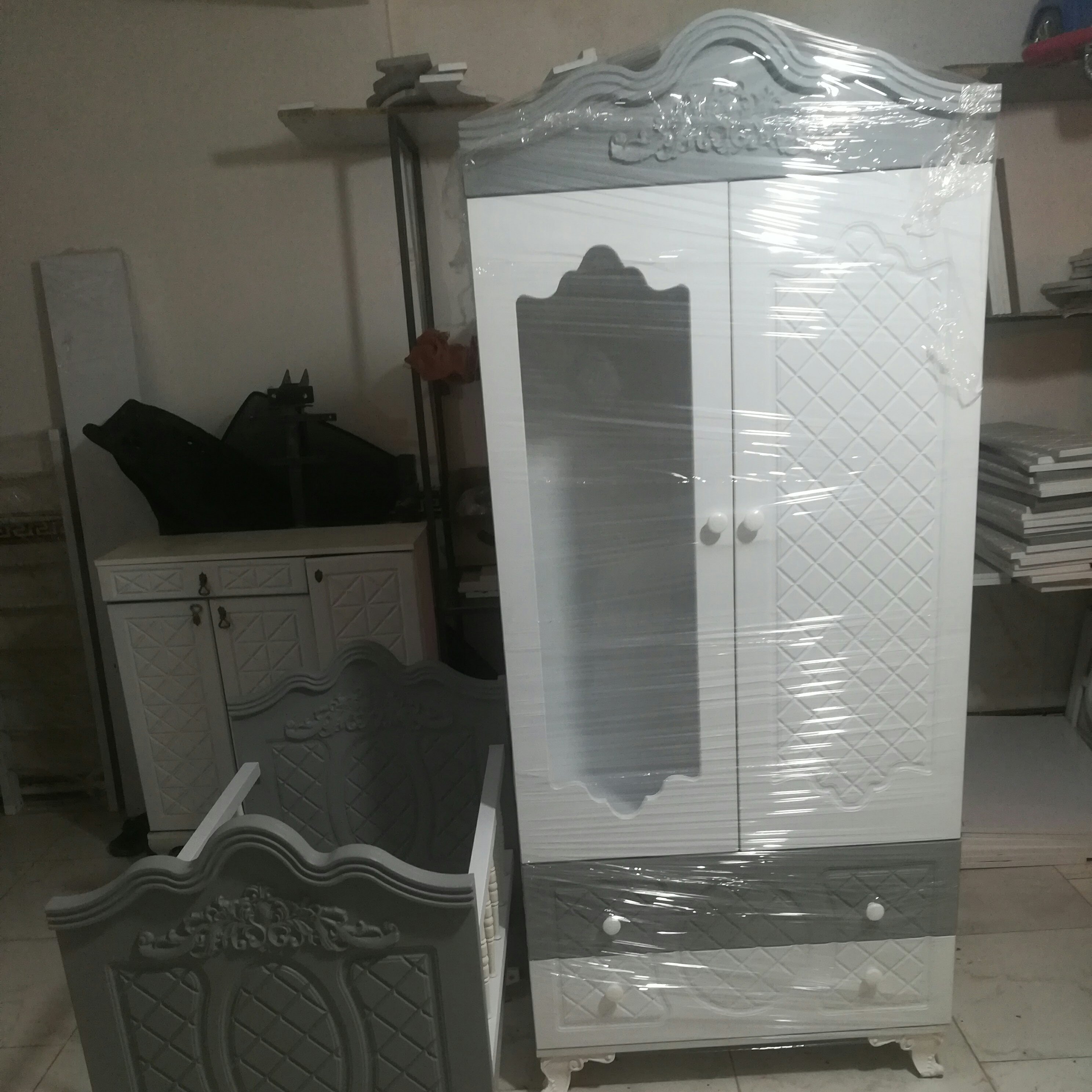 کمد و گهواره مناسب تا سه سال 