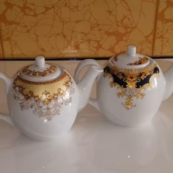 قوری چینی سایز متوسط