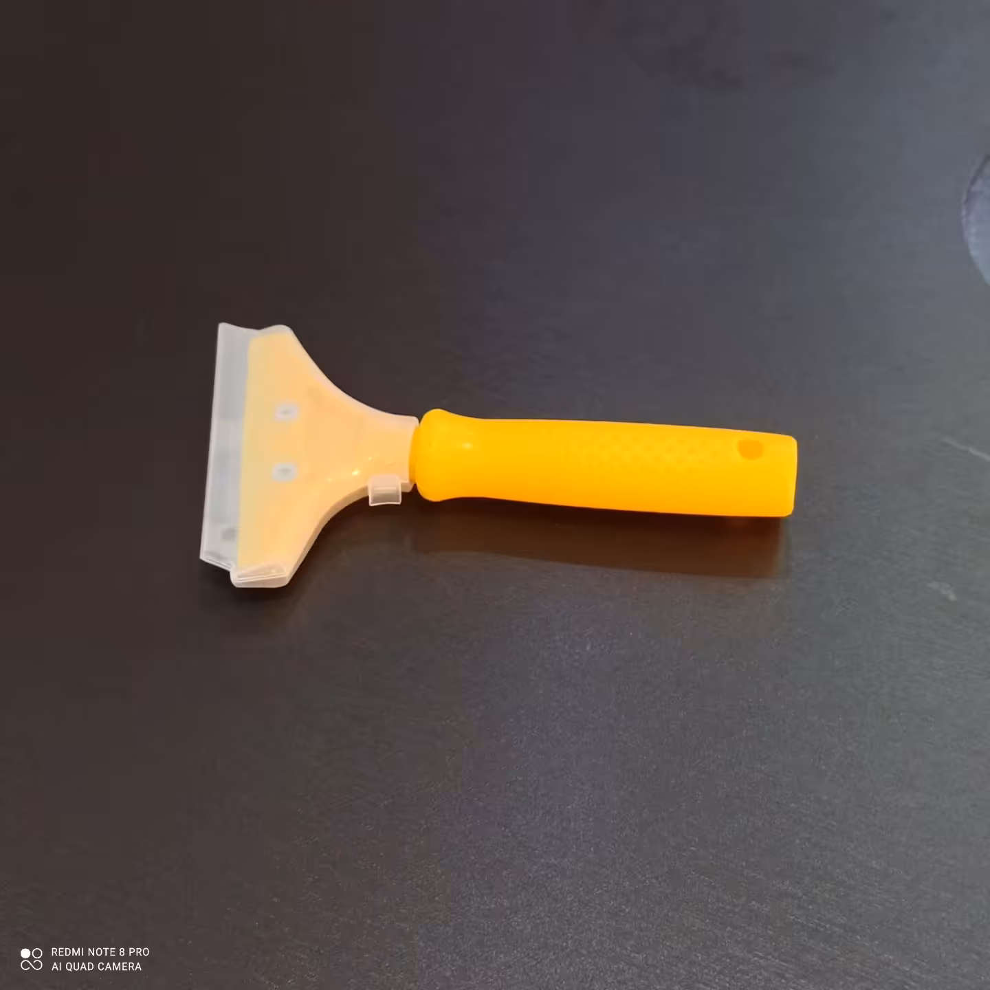 تیغ شیشه پاک کن یا تیغ نظافت