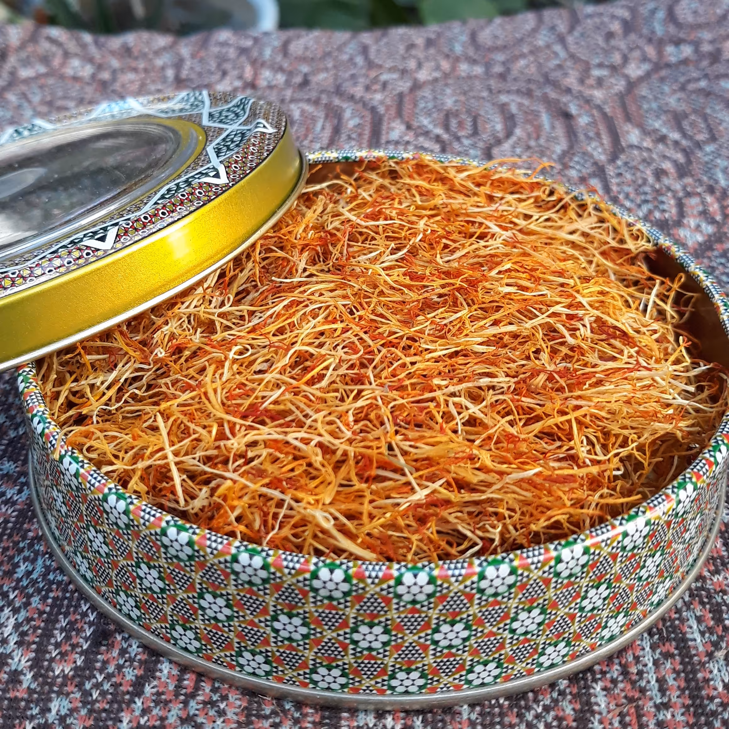 ریشه زعفران یک مثقالی