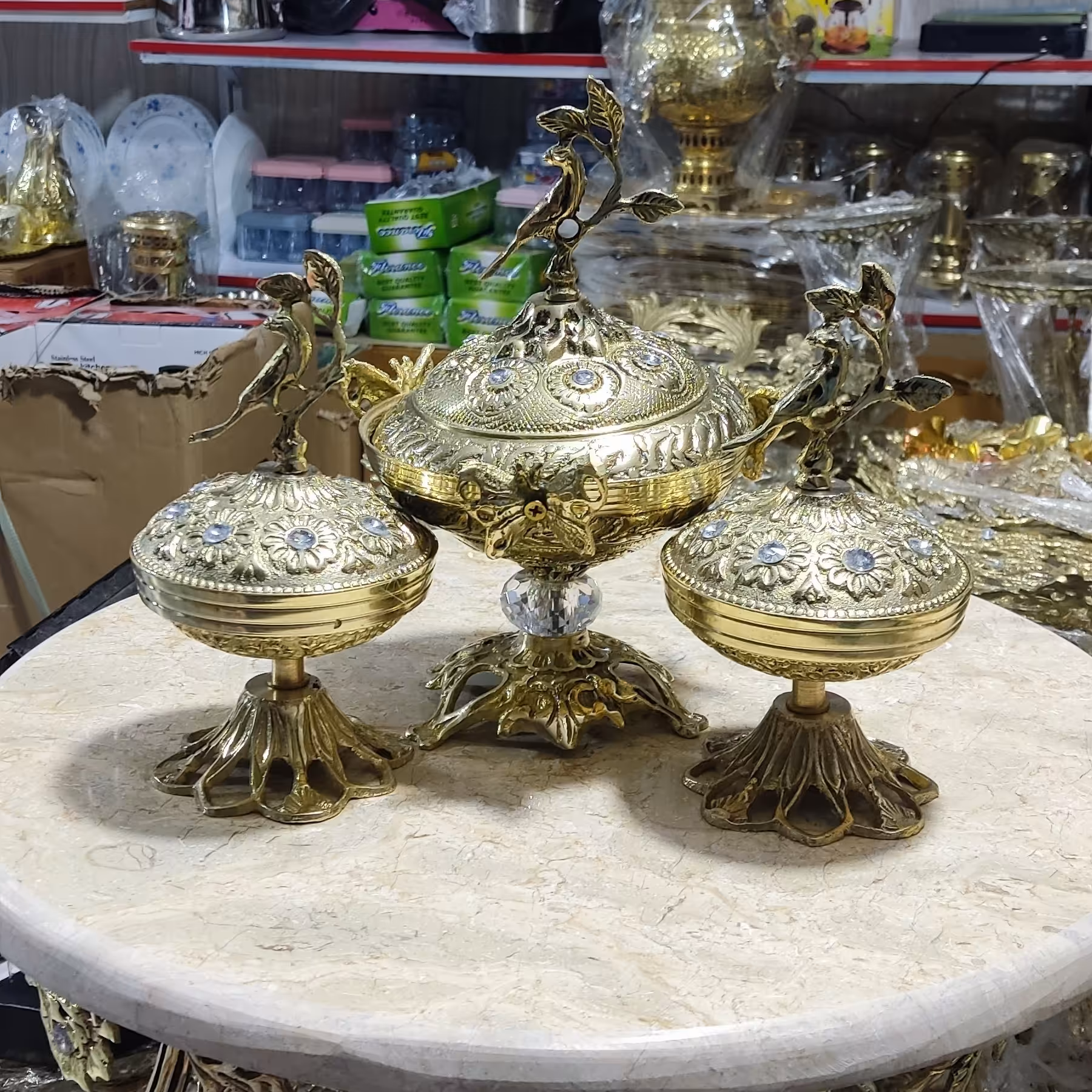 سرویس پزیرایی برنزی