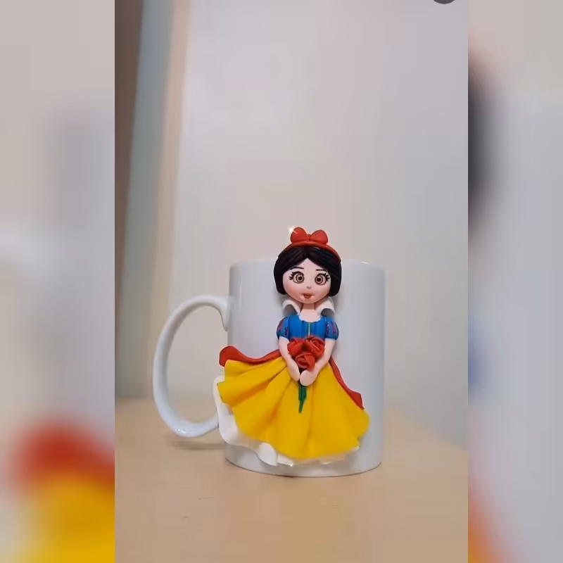 ماگ عروسکی طرح سفید برفی