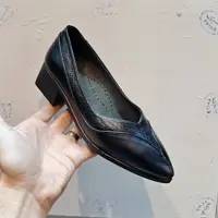 کفش زنانه مجلسی پاشنه دار 3سانت اداری برند گلها تبریز کالج راحتی کلاسیک و رسمی طرح پروانه ارسال هرروزه از مسترشوز