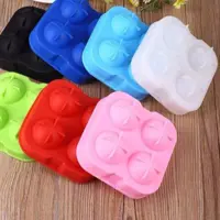 قالب یخ کروی 4 تایی  وارداتی شکل لبخند
دارای 4 عدد شکل کروی برای قالب یخ زدن 
امکان استفاده فقط قسمت زیرین وجود دارد
وار