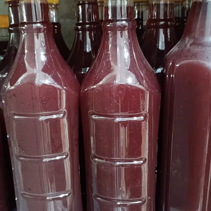 سرکه انگور  100٪ طبیعی  دربسته بندی 1 لیتری 