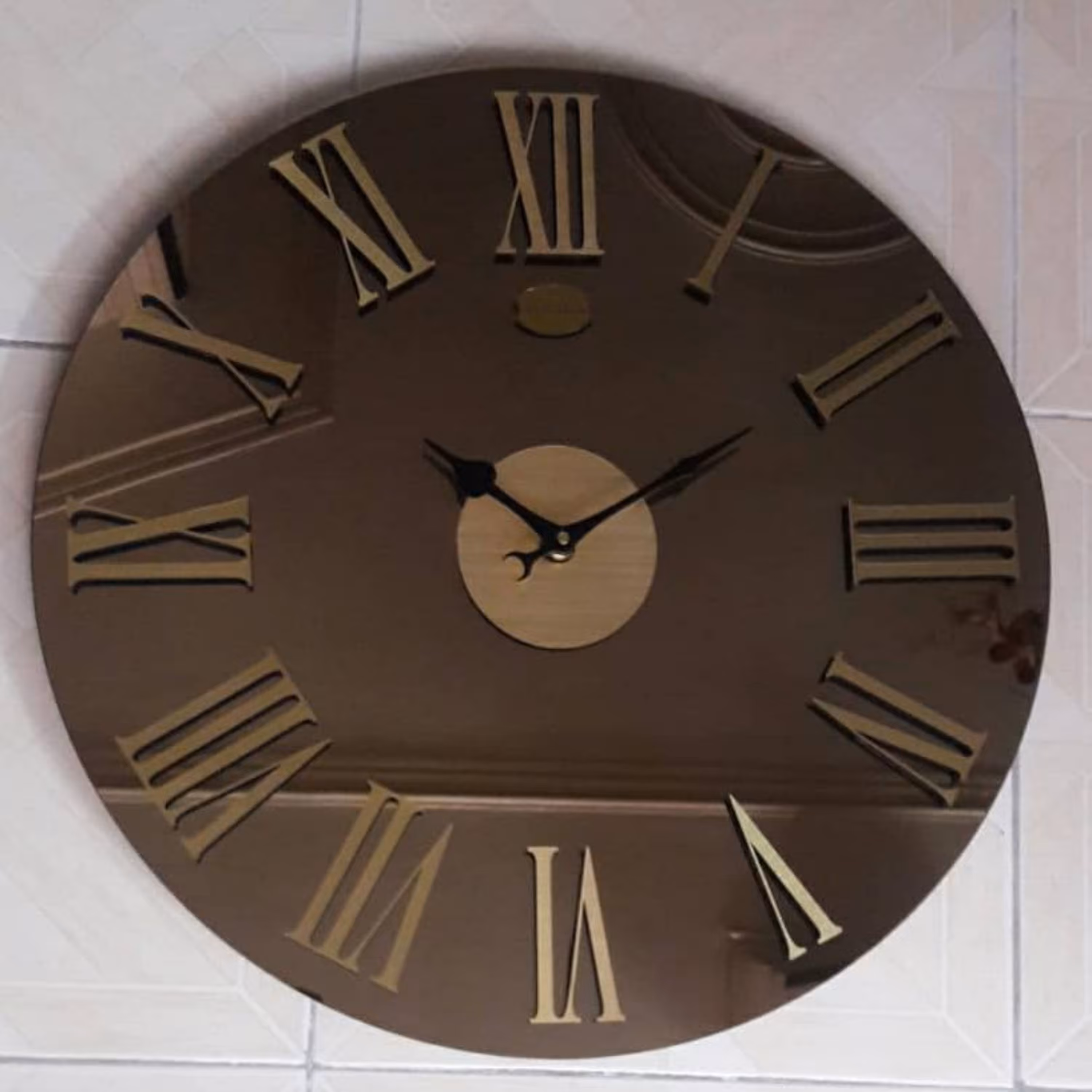 ساعت دیواری آینه ای رنگ برنز کد 6127