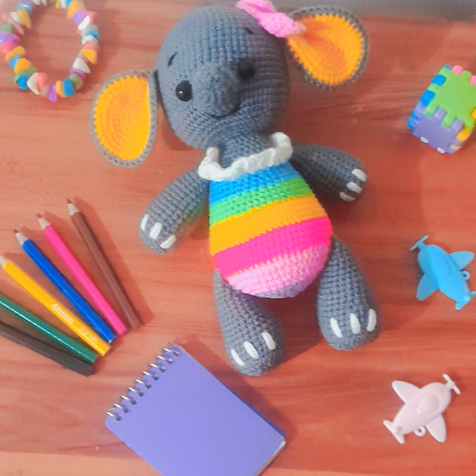 عروسک بافتنی فیل ، عروسک بافتنی ، عروسک فیل ، عروسک 