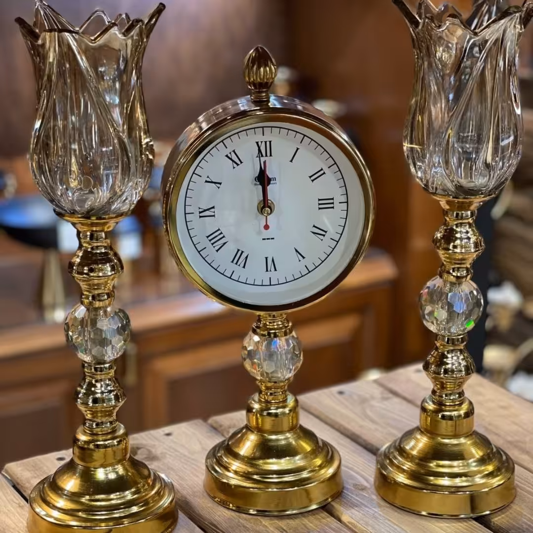 ست شمعدان و ساعت جذاب 