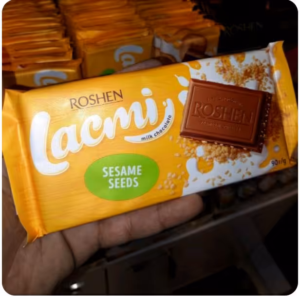 شکلات تخته ای شیری کنجدی روشن 90گرمی