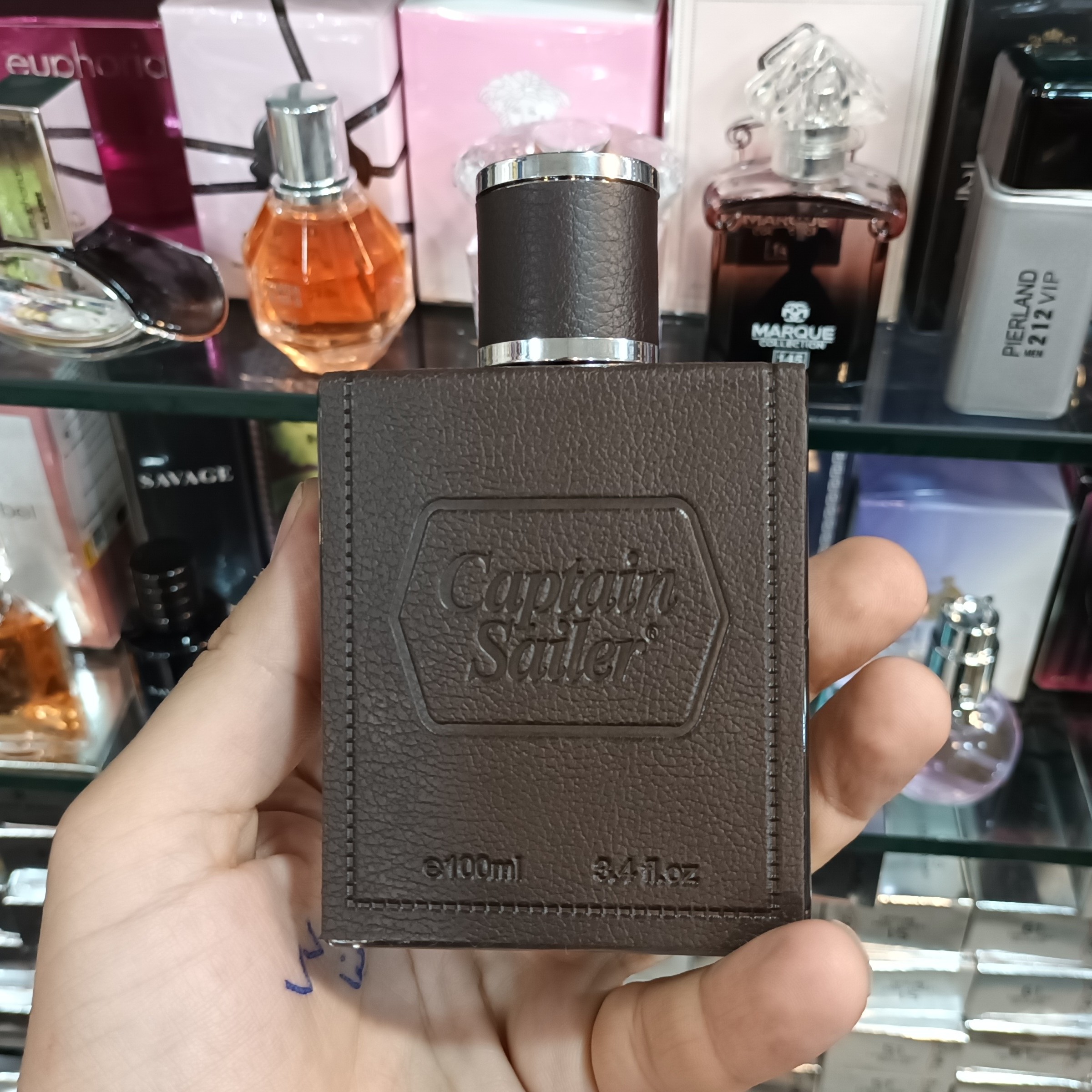 عطر ادکلن مردانه کاپیتان بلک جانوین کاپتان سیلر (Johnwin Captain Black) حجم 100 میل