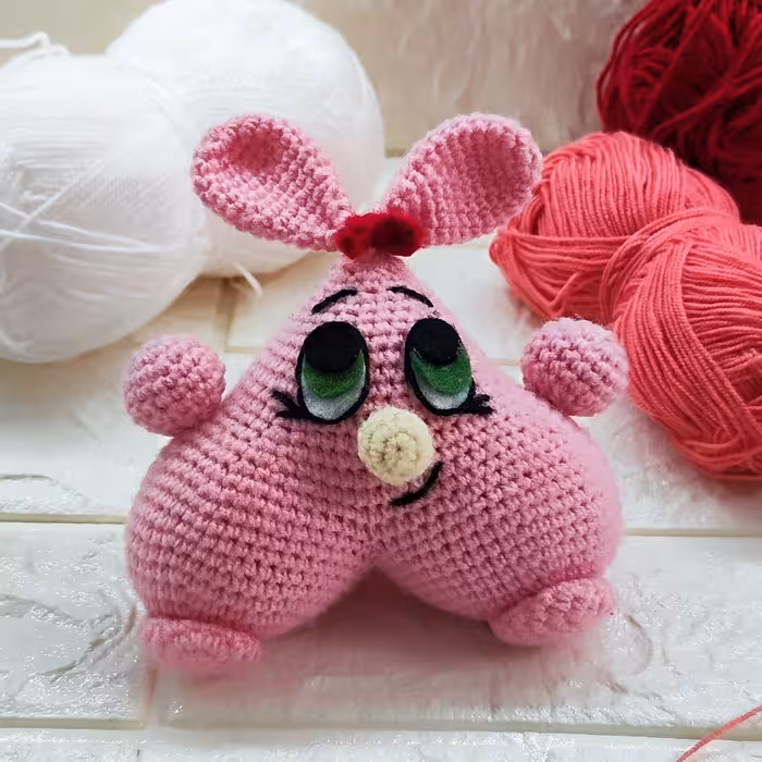 عروسک بافتنی خرگوش قلبی(دست بافت)