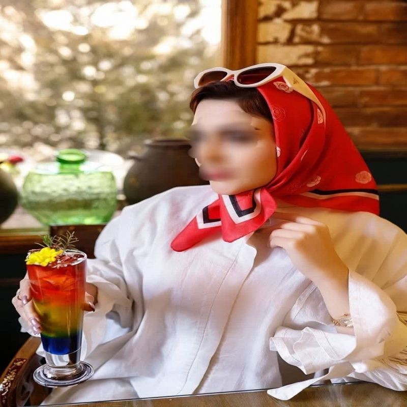 روسری نخی مینی اسکارف اعلا
قواره 70سانتیمتر در 70سانتیمتر
اینو یادت باشه
خدا هیچوقت بیخیالت نمیشه
محبوبم