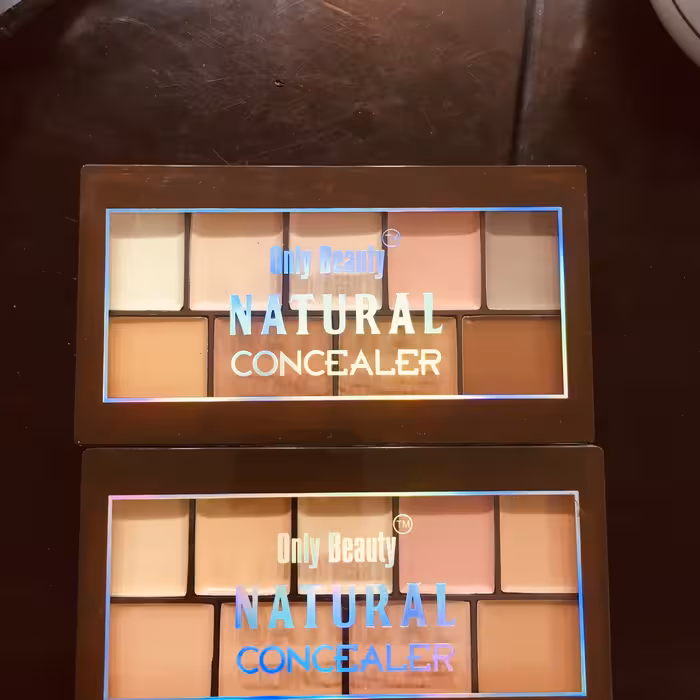 پالت کانتور کانسیلر چرب مناسب برای انواع پوست باتنوع رنگبندی بالادر2 سری کاربردی