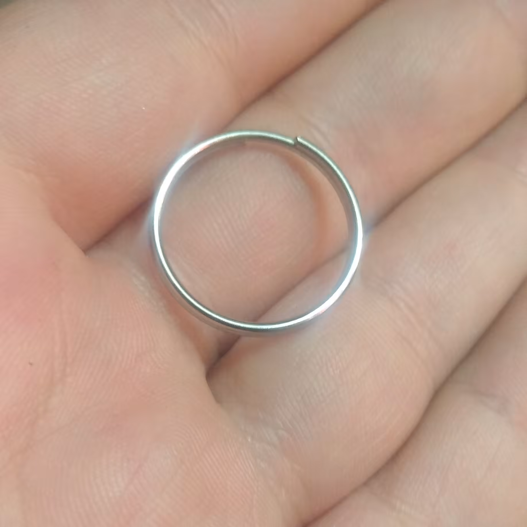 حلقه جاسوییچی قفل دار طلایی 1 بسته 10 عددی